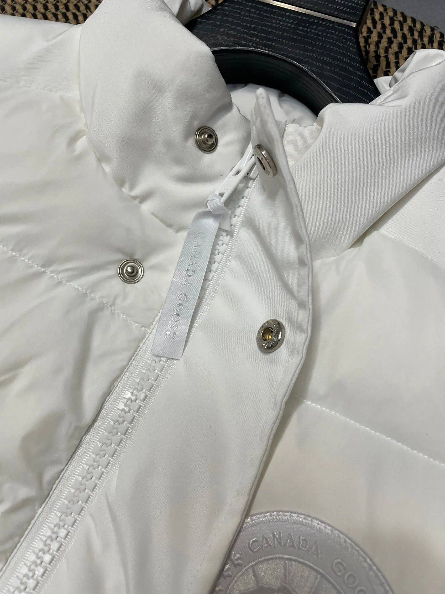 P560 Correct Version Top Replica] 2057MW Paradigm Freestyle Vest-WD Men's Model. Color: White Black Size: XS S M L XL XXL